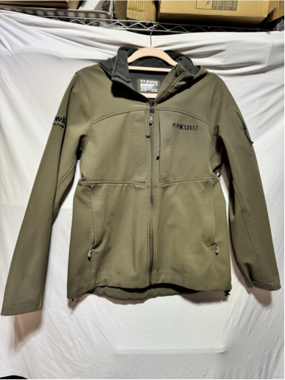 Preowned Kuiu Guide Jacket With Hood Mens Small Green Excellent Condition